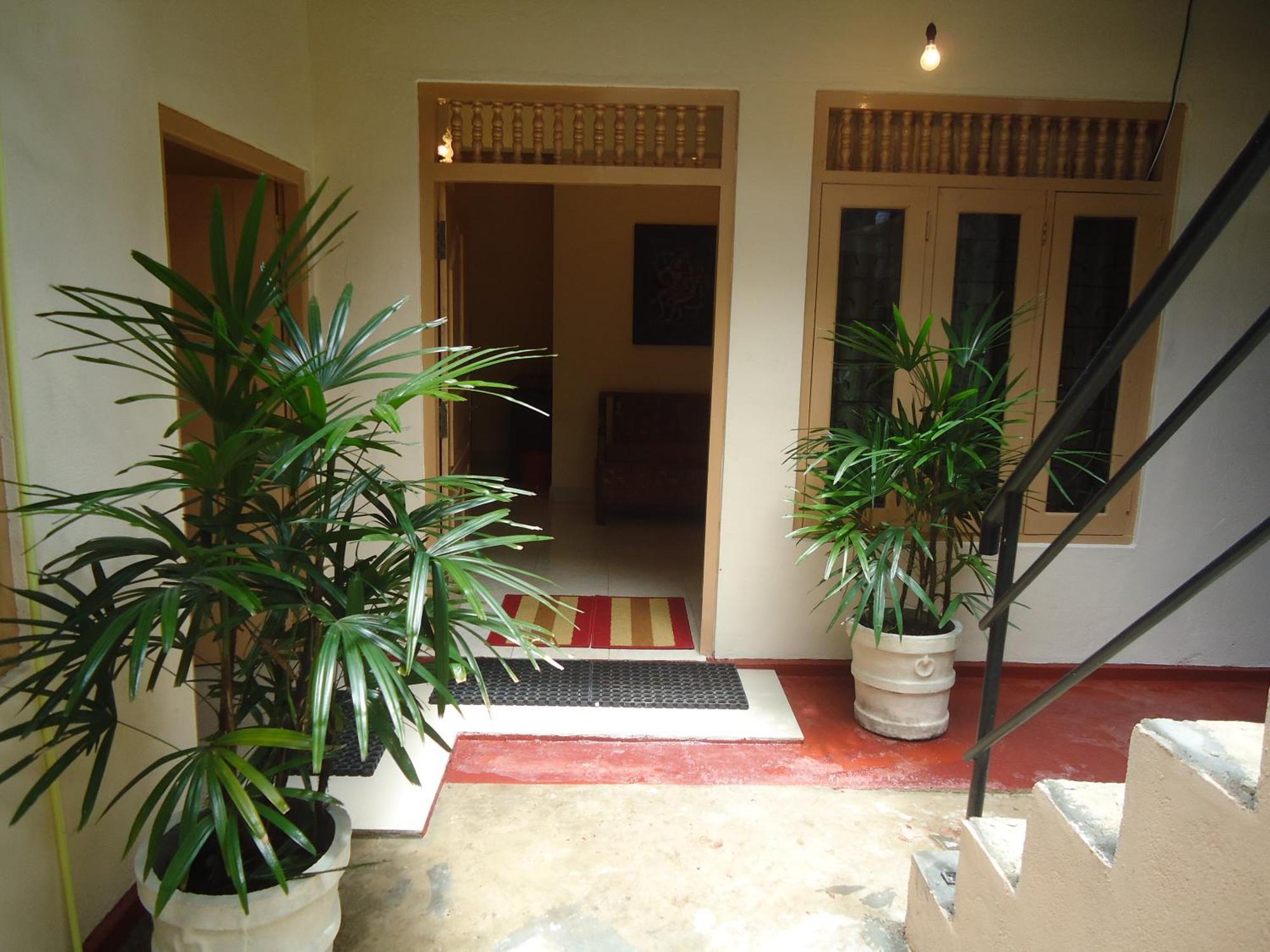 Guest House Kaduwela Ngoại thất bức ảnh