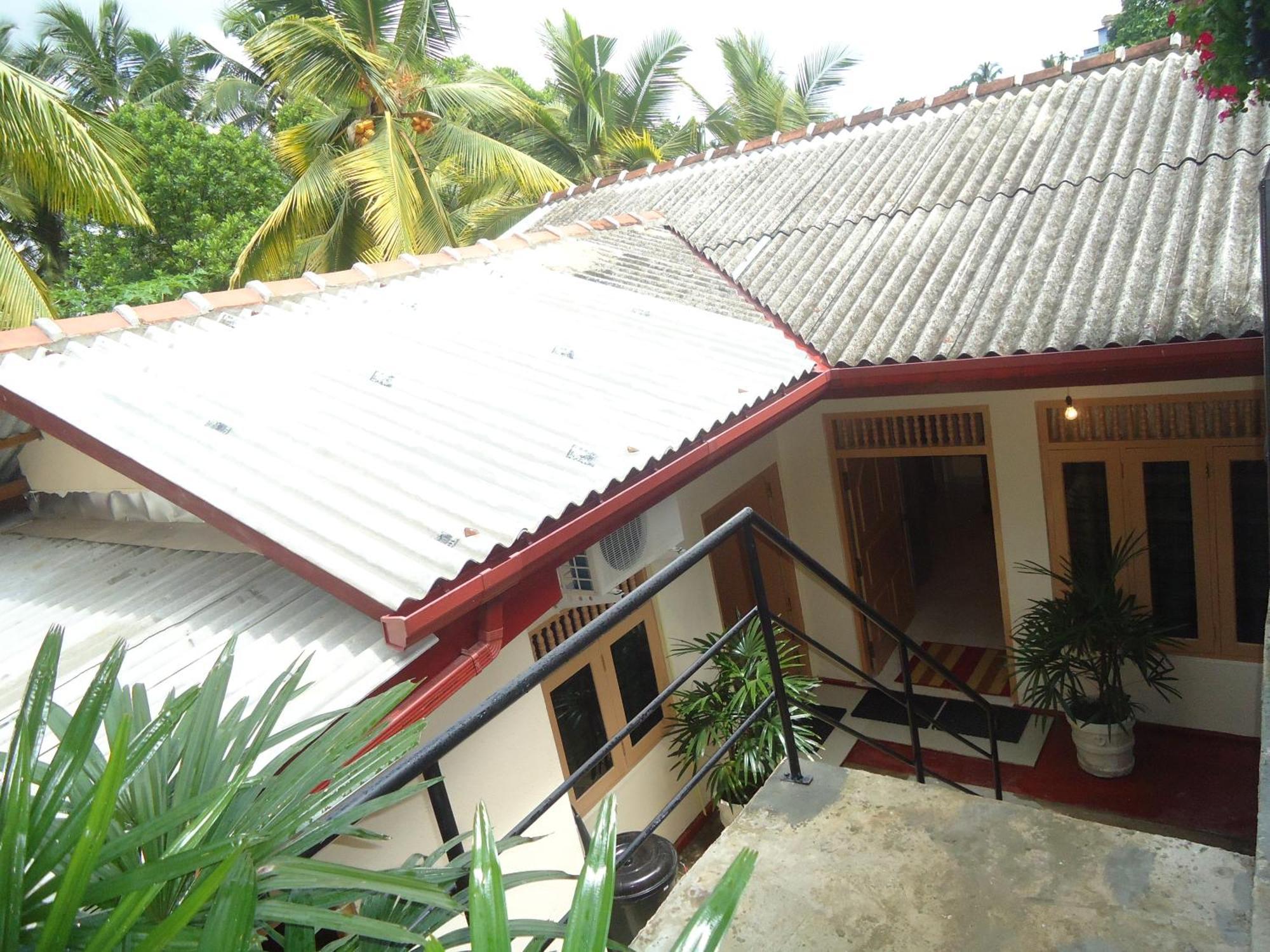 Guest House Kaduwela Ngoại thất bức ảnh